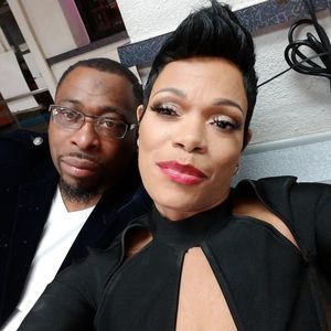 Meet your Posher, Elnita